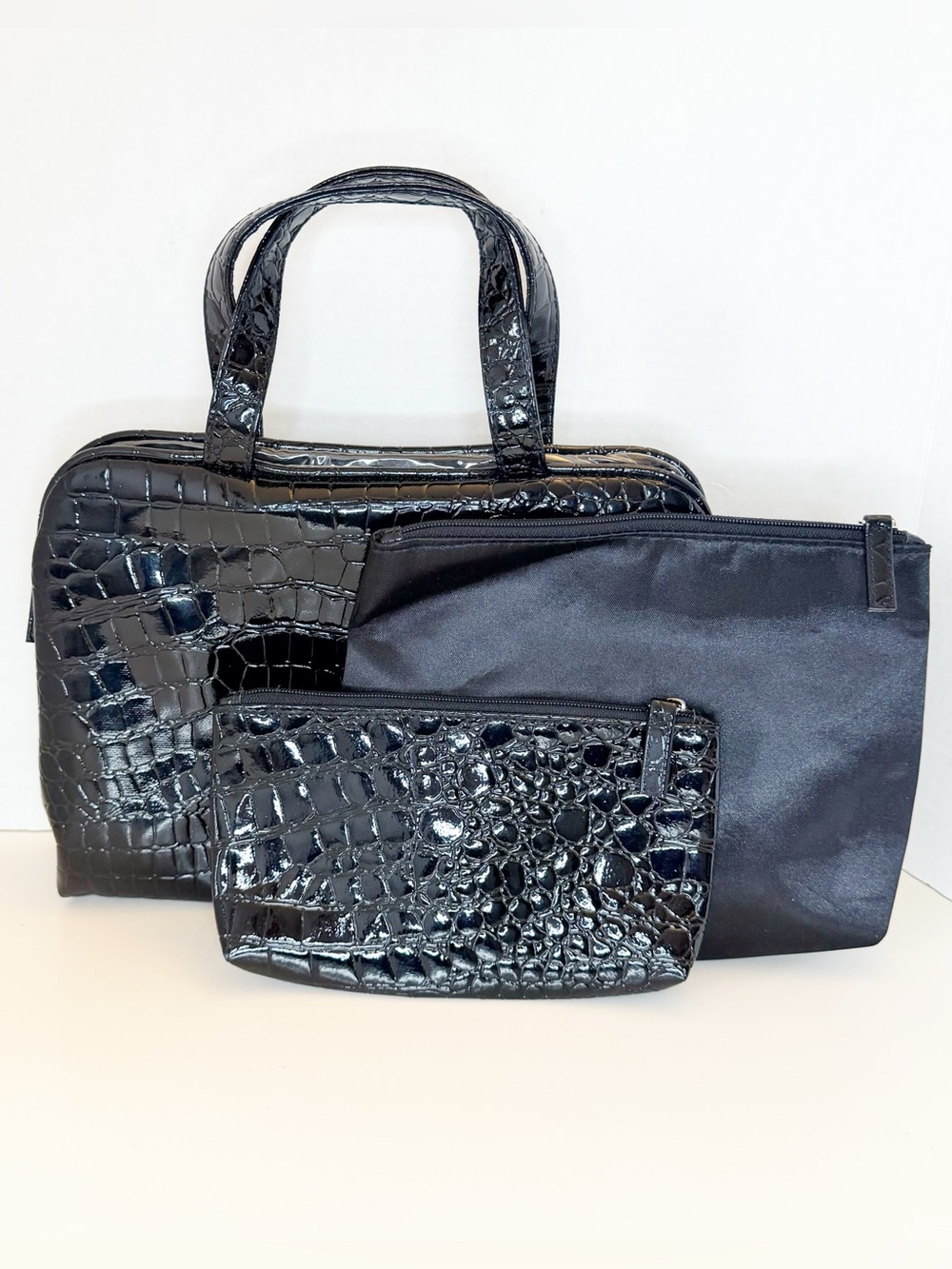 Worldwide Dreams LLC Black Croc-Embossed Travel Tote with Pouch 3 Bag Set